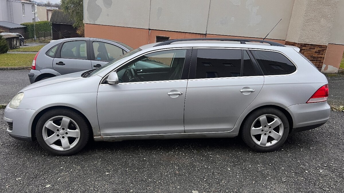 Prodej osobního automobilu Volkswagen Golf AC Kombi - 3