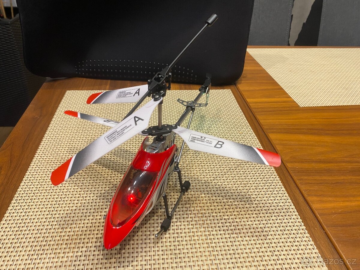 Vrtulník na dálkové ovládání FLEG GF 3050 - 3