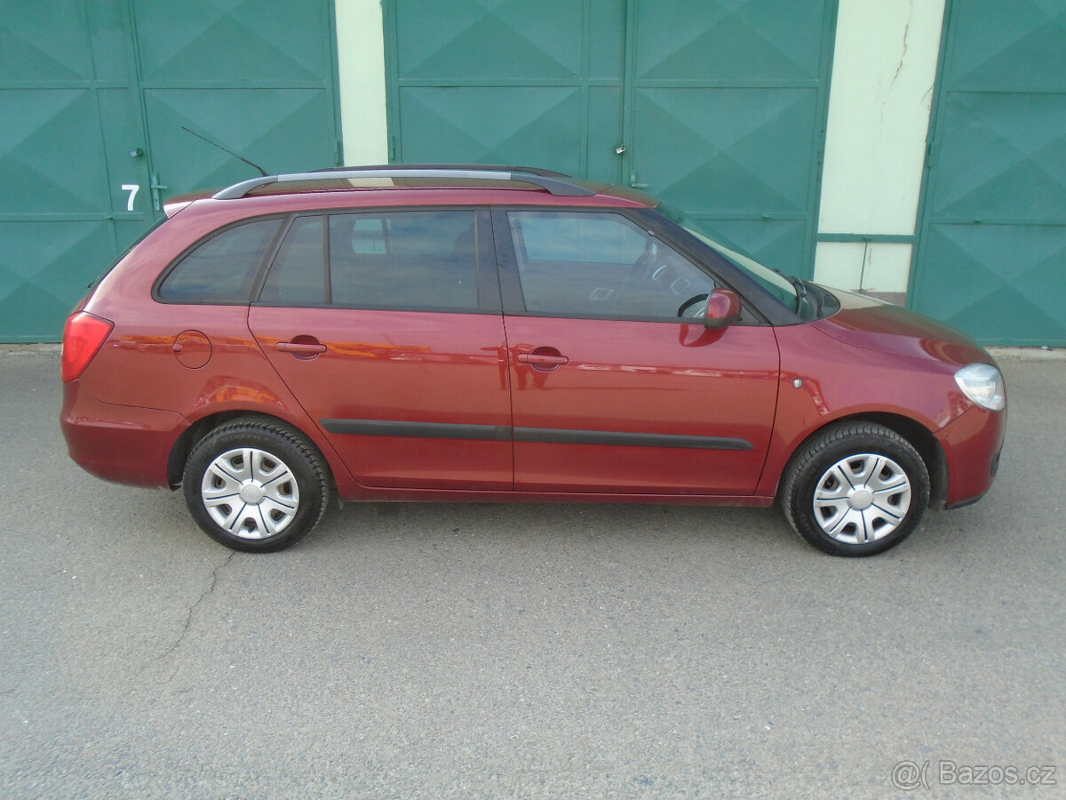 Škoda Fabia combi II 1.6 16V - 3