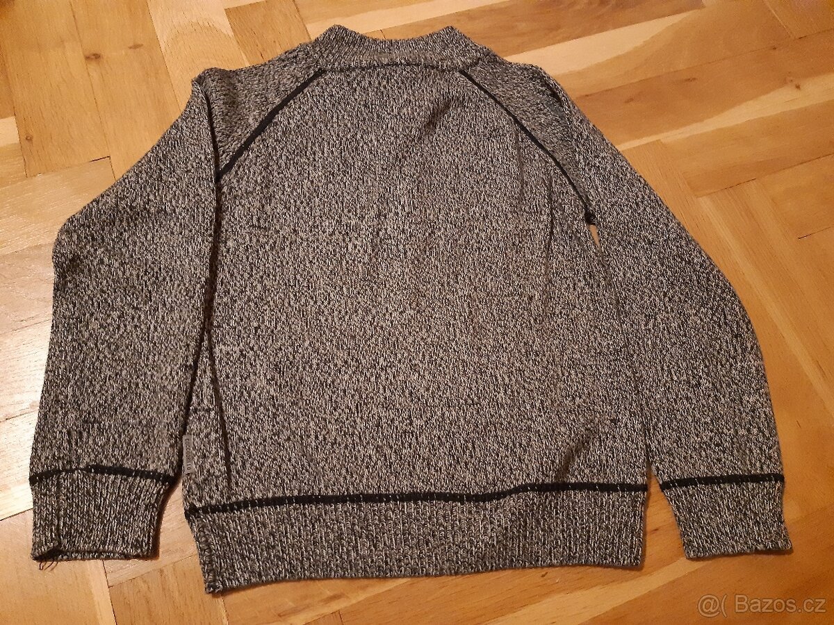 Chlapecký svetr - 3