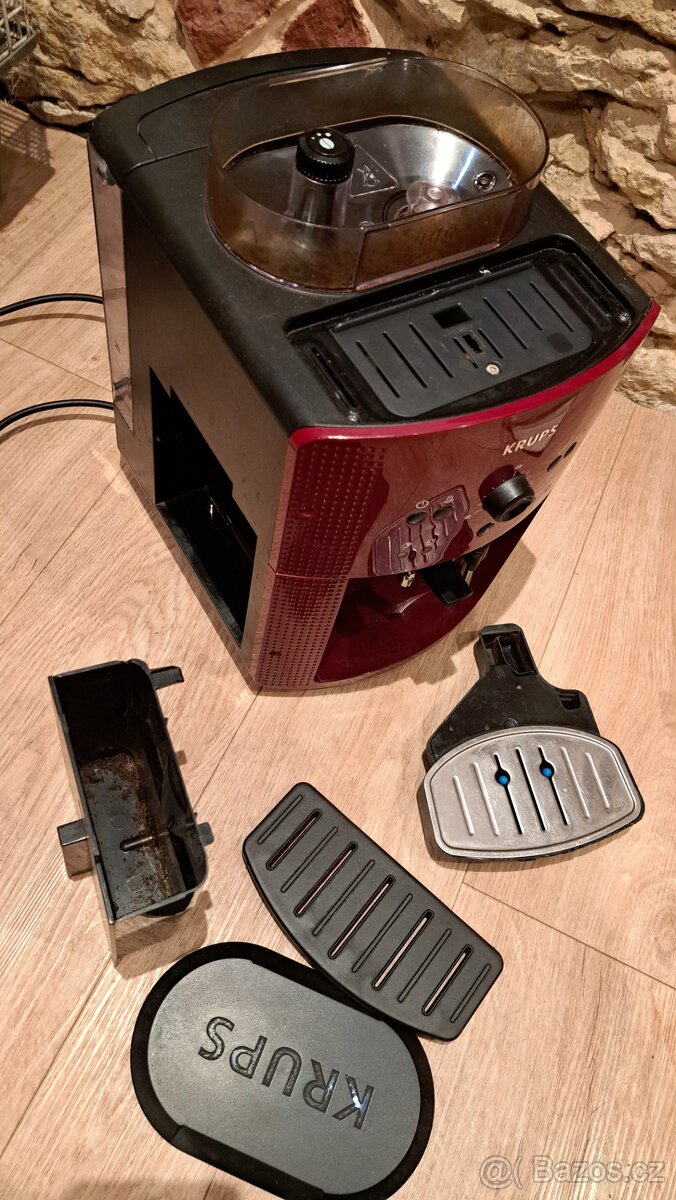 Prodám Krups ea81 na náhradní díly - 3