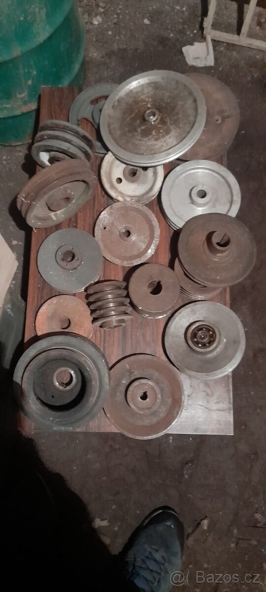 Prodám různé řemenice - 3