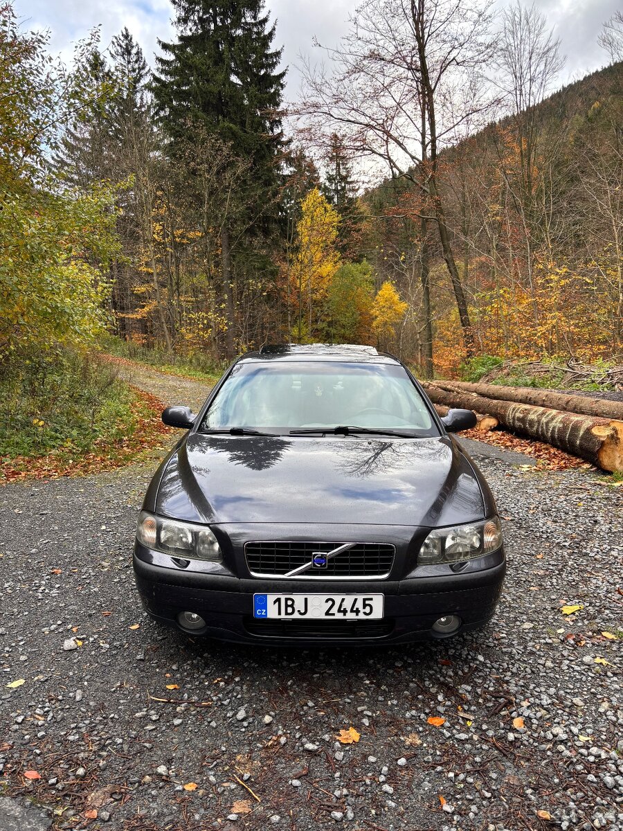 Volvo S60 2.4t - 3