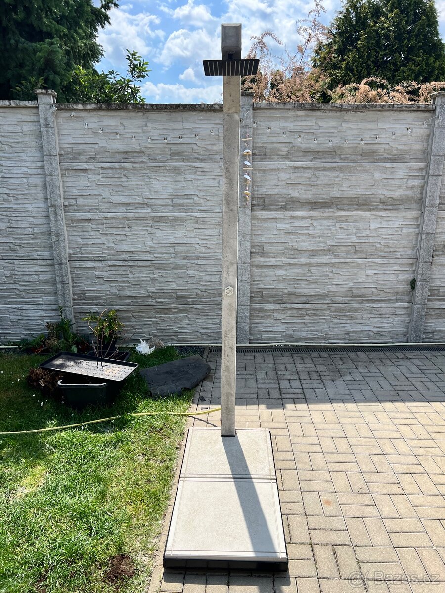 Zahradní bazénová sprcha - 3