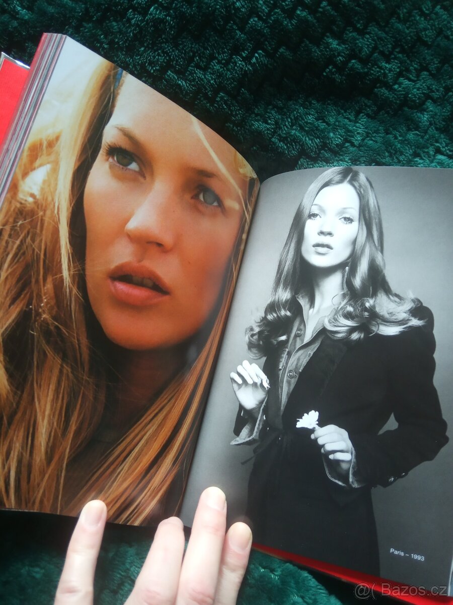 Kate Moss by Mario Testino - 3