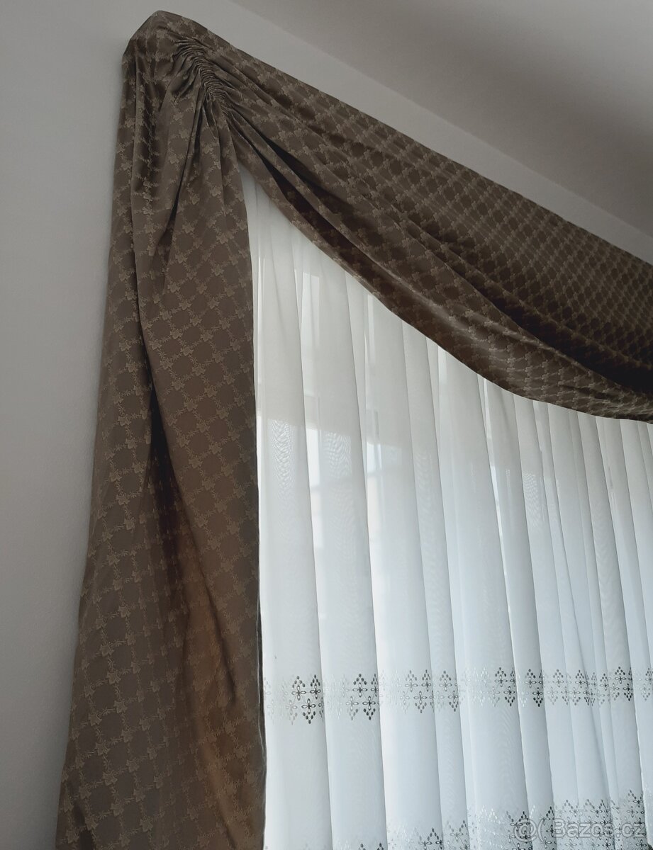 Dekorační závěs - 3