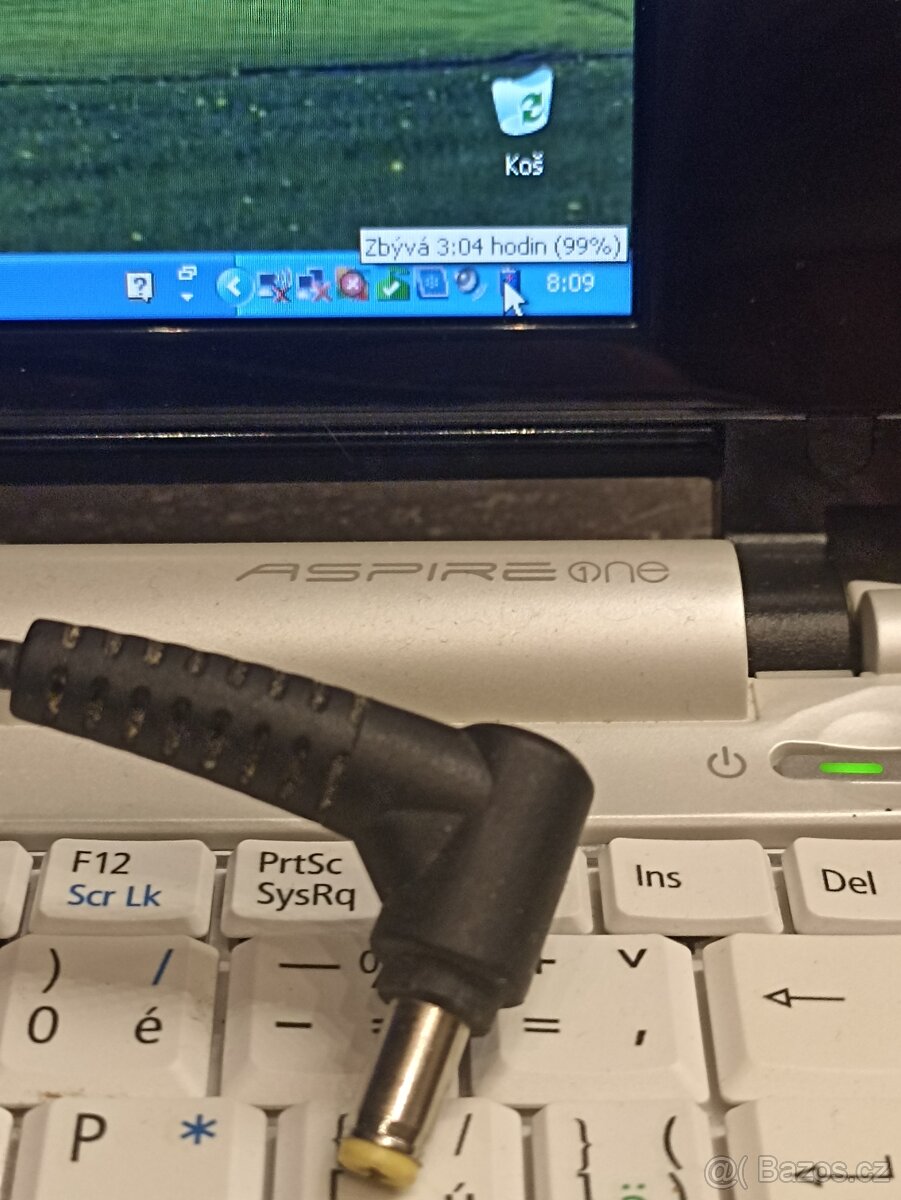 Netbook Acer Aspire one model ZG5 - 3