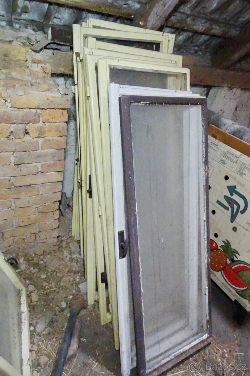 Dřevěná okna špalety 6 ks - 3