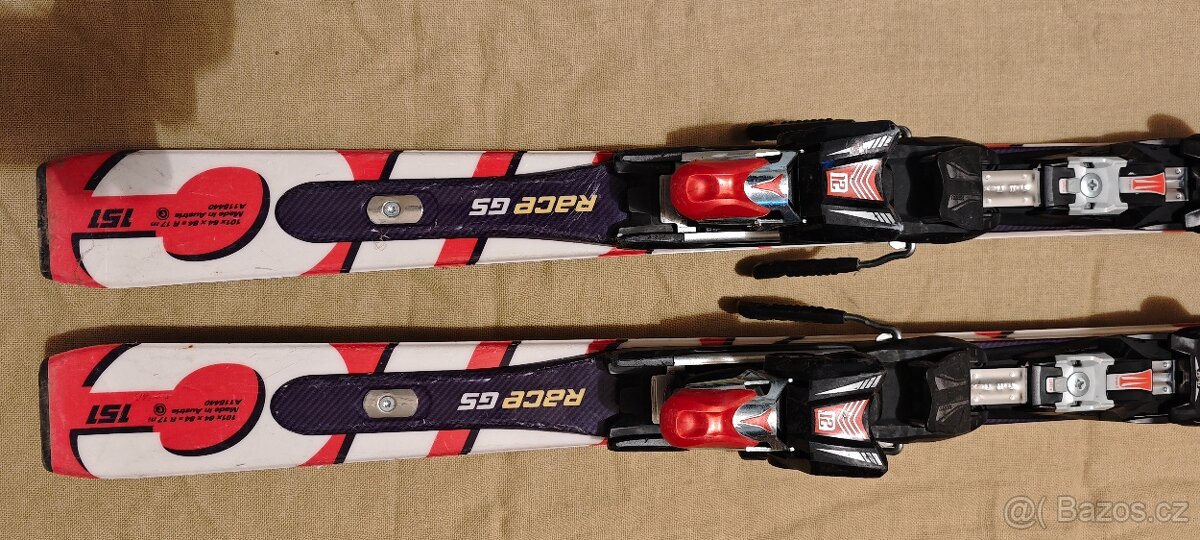Lyže ATOMIC RACE GS 151 - 3