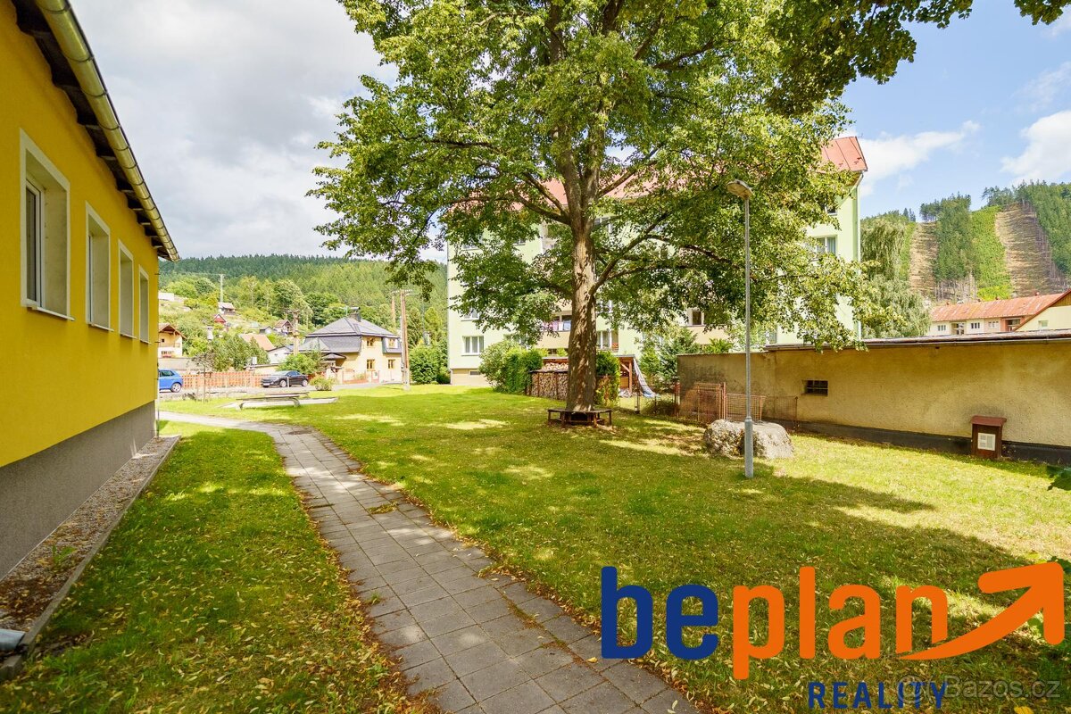 Prodej víceúčelového domu Merklín u Karlových Varů - 3