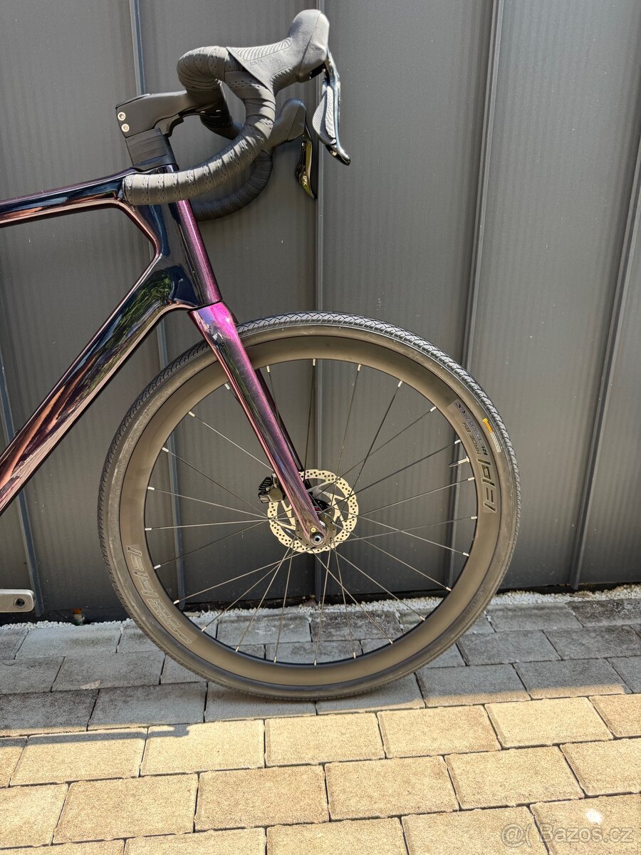 Nové Gravel karbonové kolo 1x13 ele. + držák compu. zdarma - 3