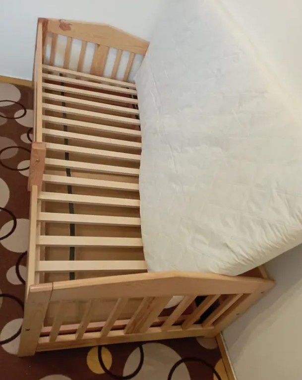 Dětská postel 80x180cm se zábranou - 3