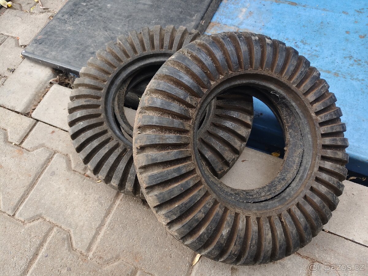 Guma,pneumatika,vozík,tonáž,kára,dílna,garaž - 3