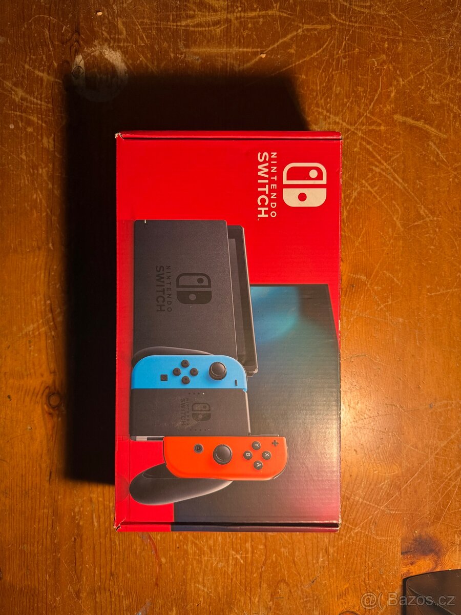 Nintendo Switch V2 - 3
