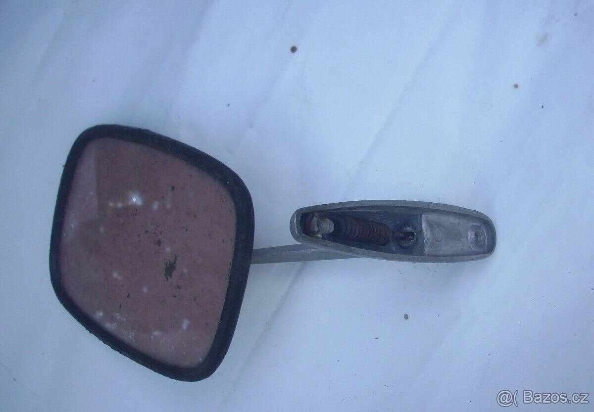 Moskvič 412 zrcátko - 3