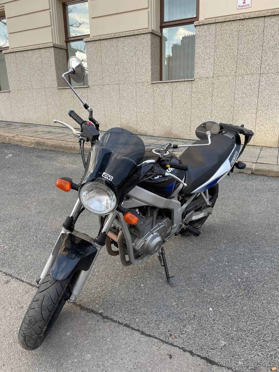 Motocykl Suzuki GS 2004 - 3