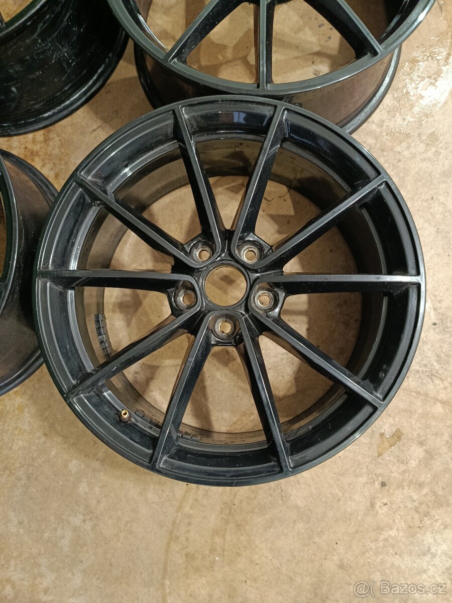 18" kovane alu 5x112 et49 VW - 3