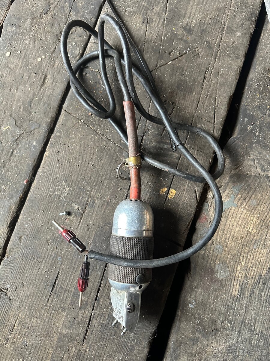 Starý holicí strojek - 3