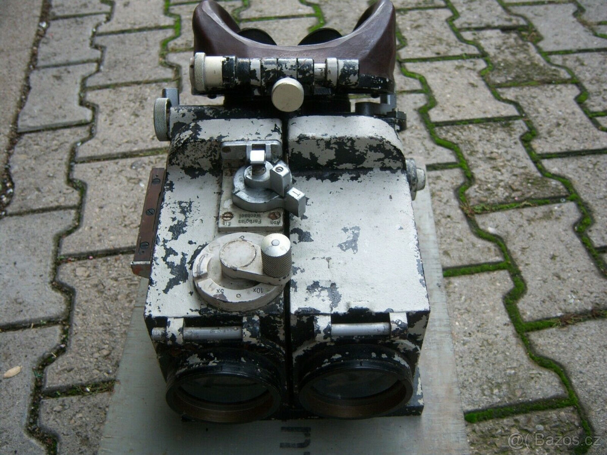 Dalekohled Carl Zeiss, 5-10 x 14, německé námořnictvo, 40. l - 3