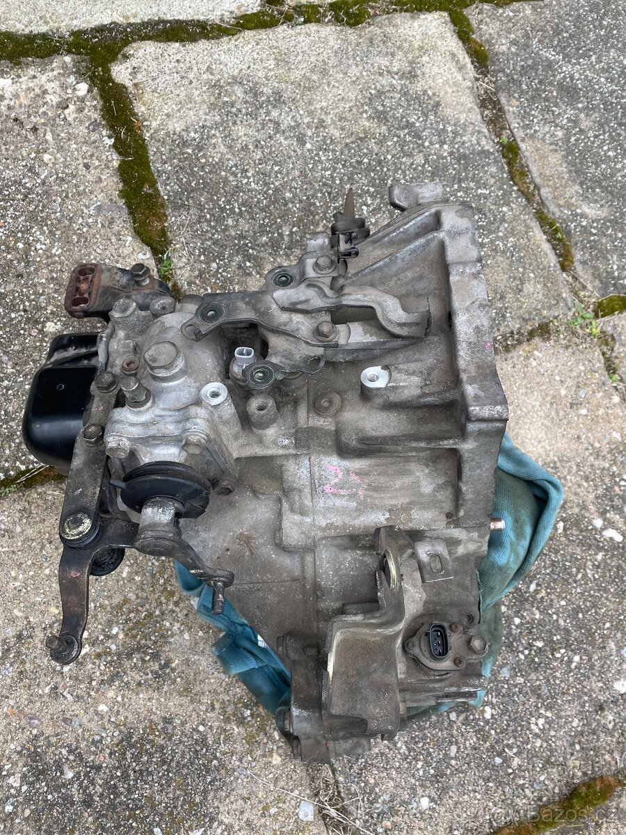 Převodovka Toyota Yaris 1.3/63kw - 3