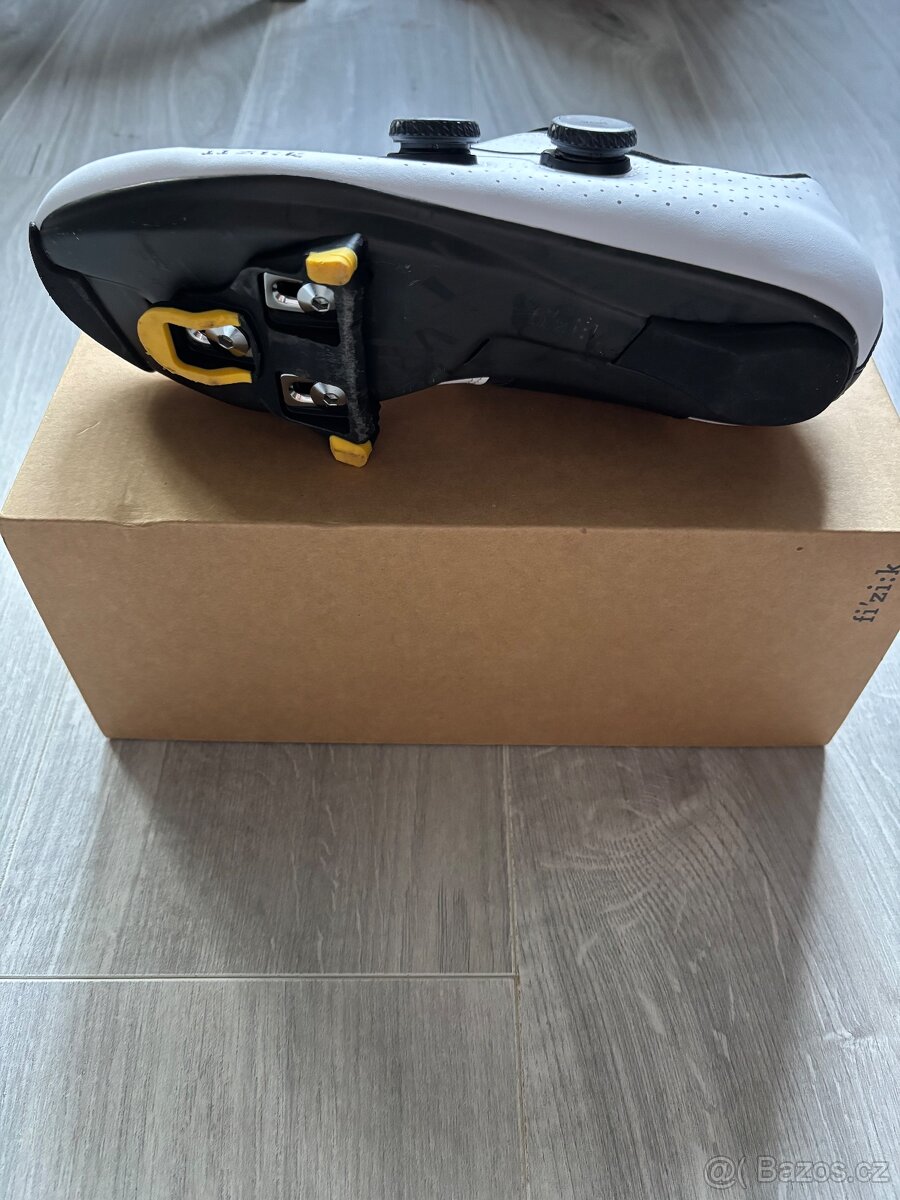 Silniční tretry Fizik Carbon Vento - 3