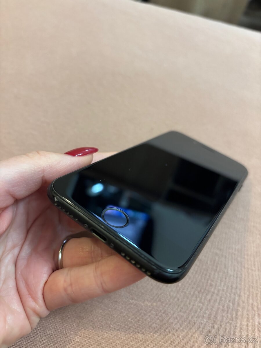 iPhone SE 2020 64GB - 3