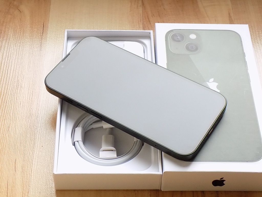  APPLE iPhone 13 128GB Green - ZÁRUKA - 100% BATERIE - 3