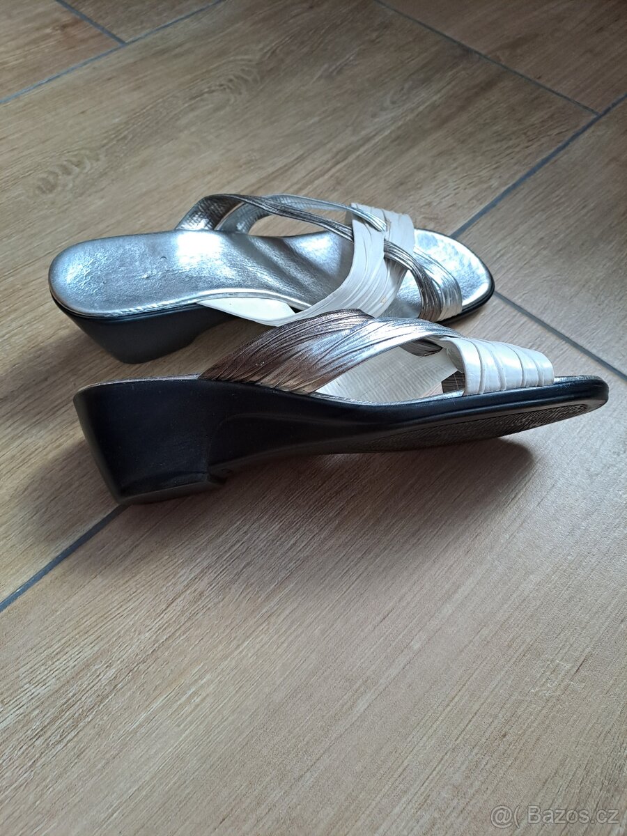 Dámské nazouváky vel. 37 - 3