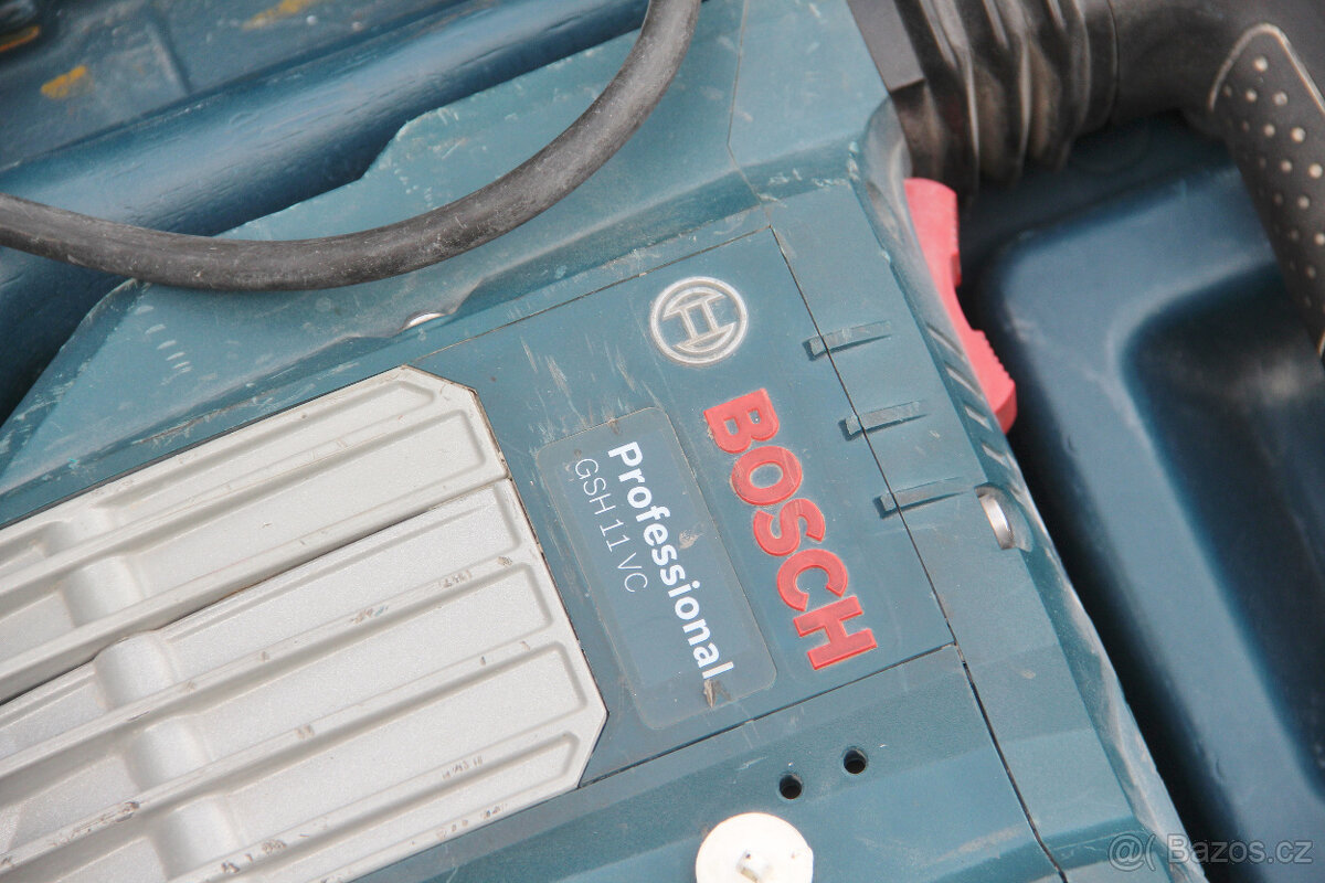 Bourací kladivo BOSCH GSH 11 VC Professional - 3