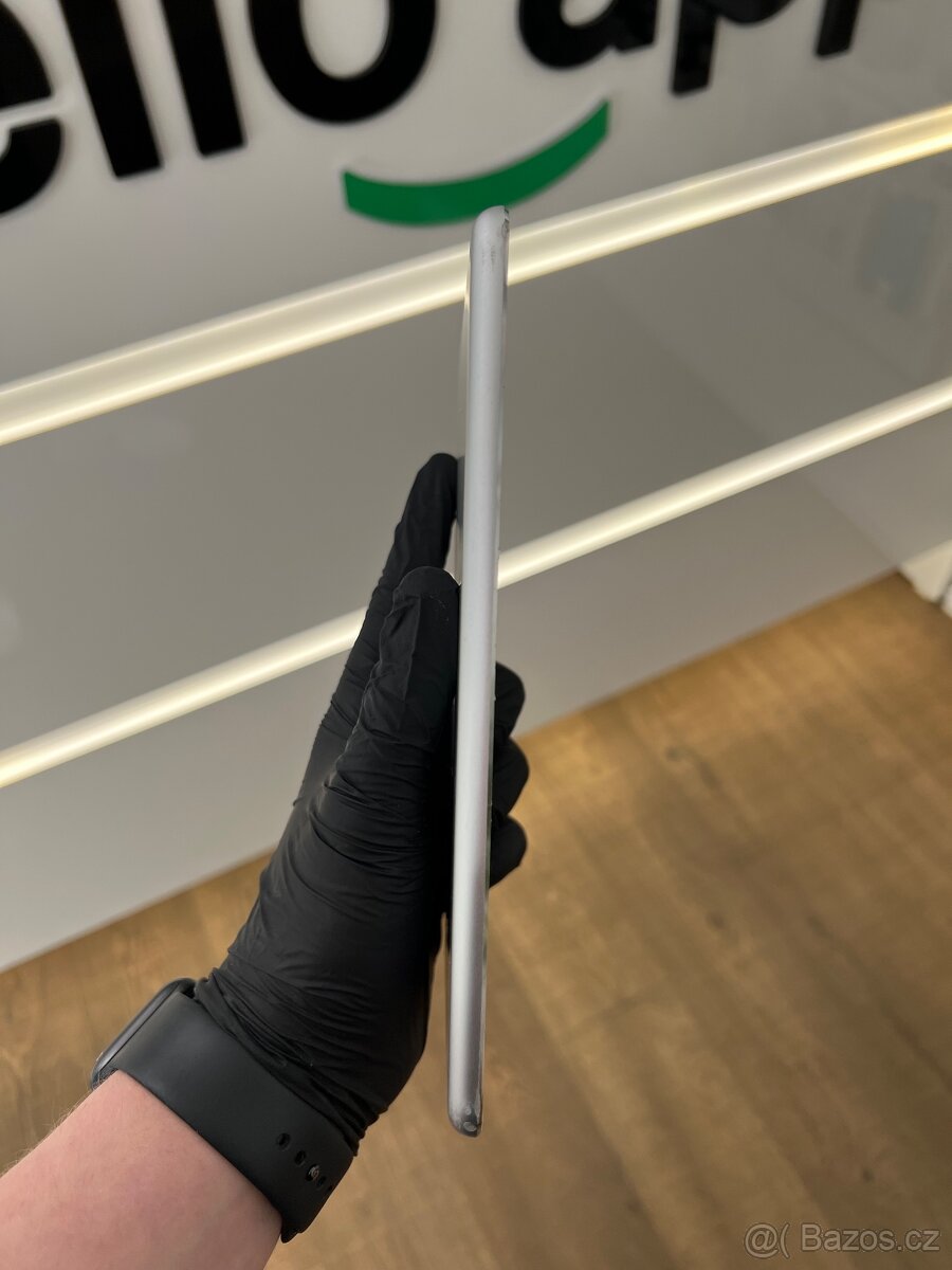 Apple iPad mini 2 Generace 32GB Wi-Fi Silver - 3