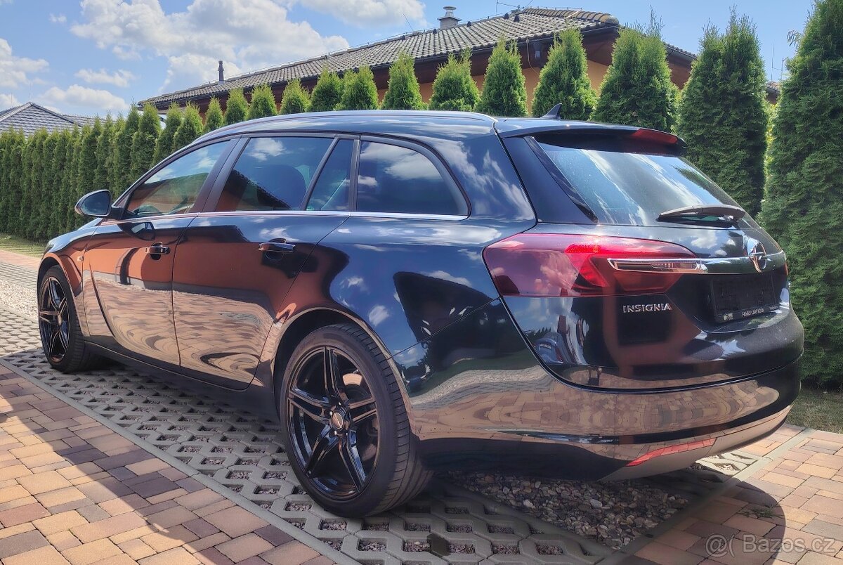 Prodám Opel Insignia Sport Tourer. - 3