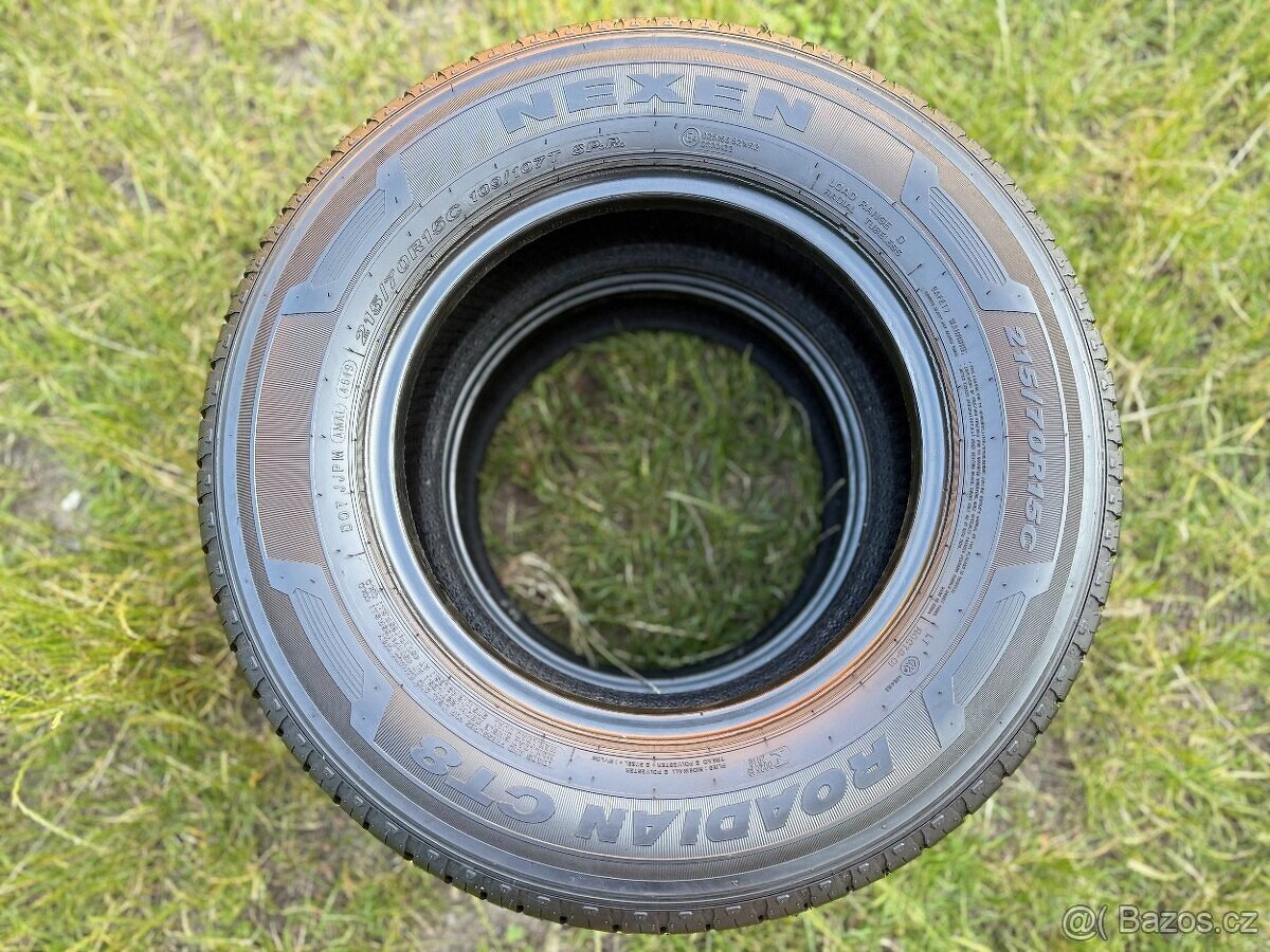 2x Letní pneu Hankook Roadian CT8 - 215/70 R15C - 95% - 3