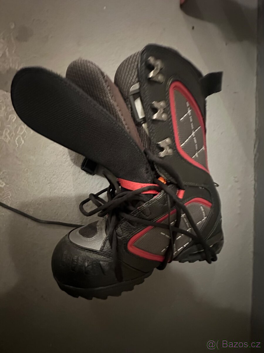 Prodám snowboard boty vel.42 - 3