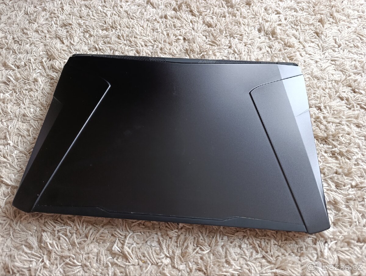 Herní notebook CLEVO PA71ES – na díly nebo opravu - 3