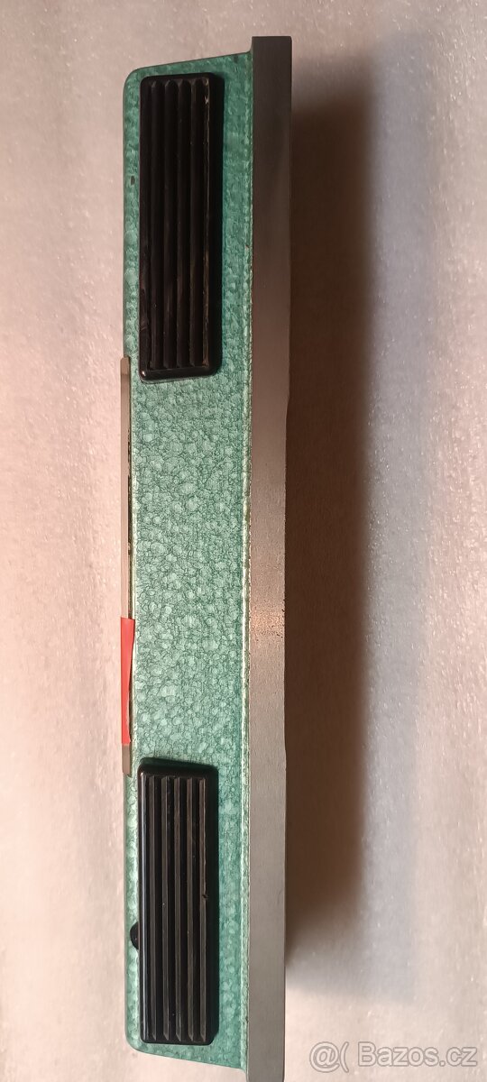 PŘESNÁ STROJNÍ VODOVÁHA 250 MM - 3