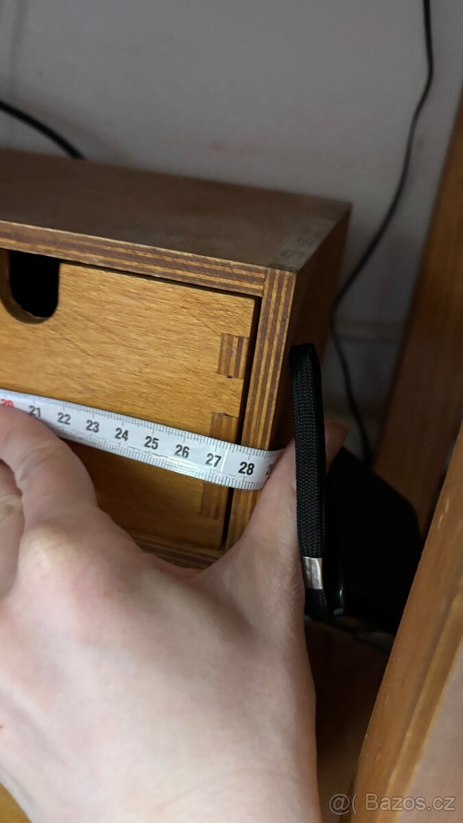 Dřevěný organizér se 6 šuplíky - 3