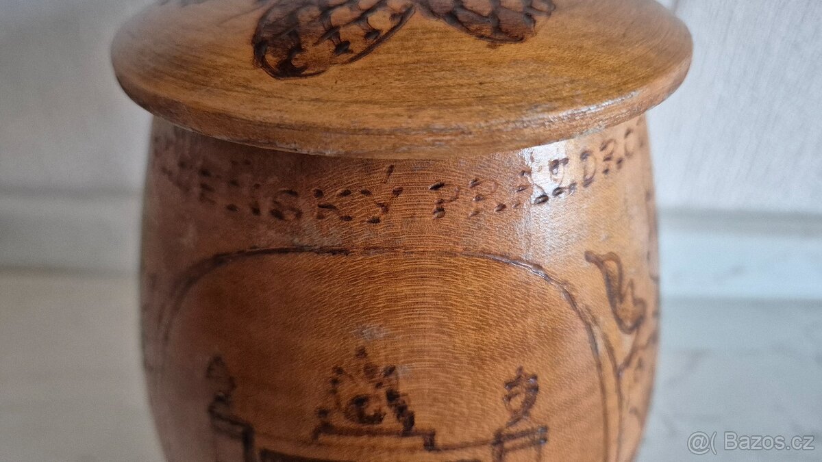 Dřevěný korbel - 3