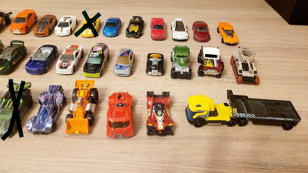 Autíčka hot wheels - 3