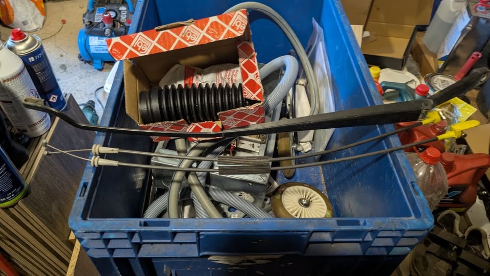 Ford Focus mk1 díly - 3