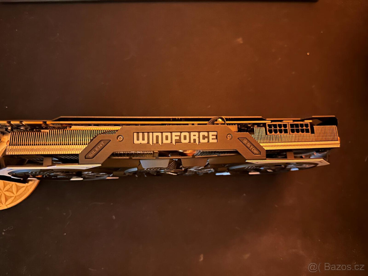 Gigabyte GTX 980 Ti - 3