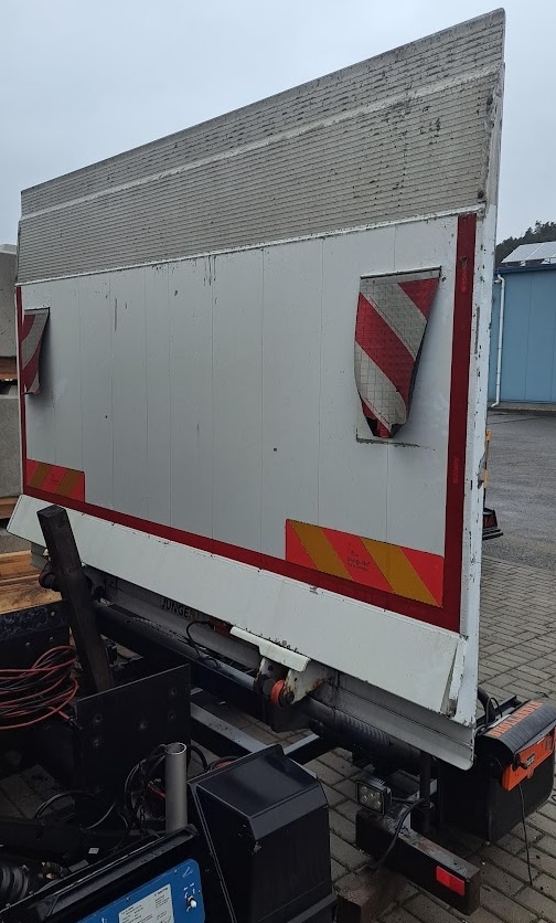 Prodám pěkné plošiny Dhollandia DHLM.15 - 3