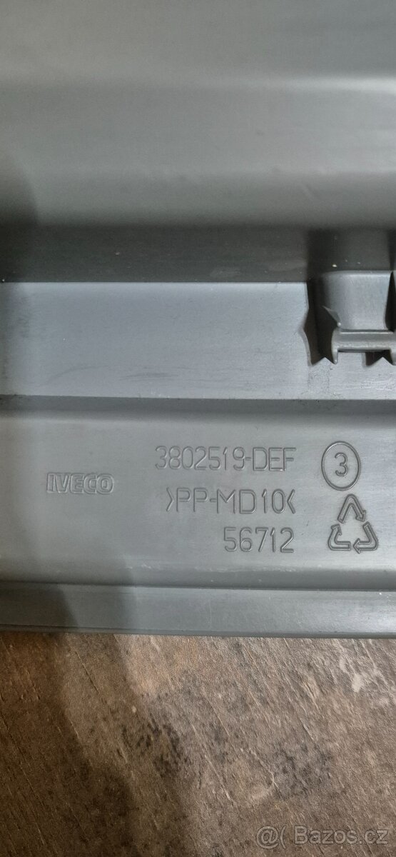 iveco 3802519-def kastlik - 3