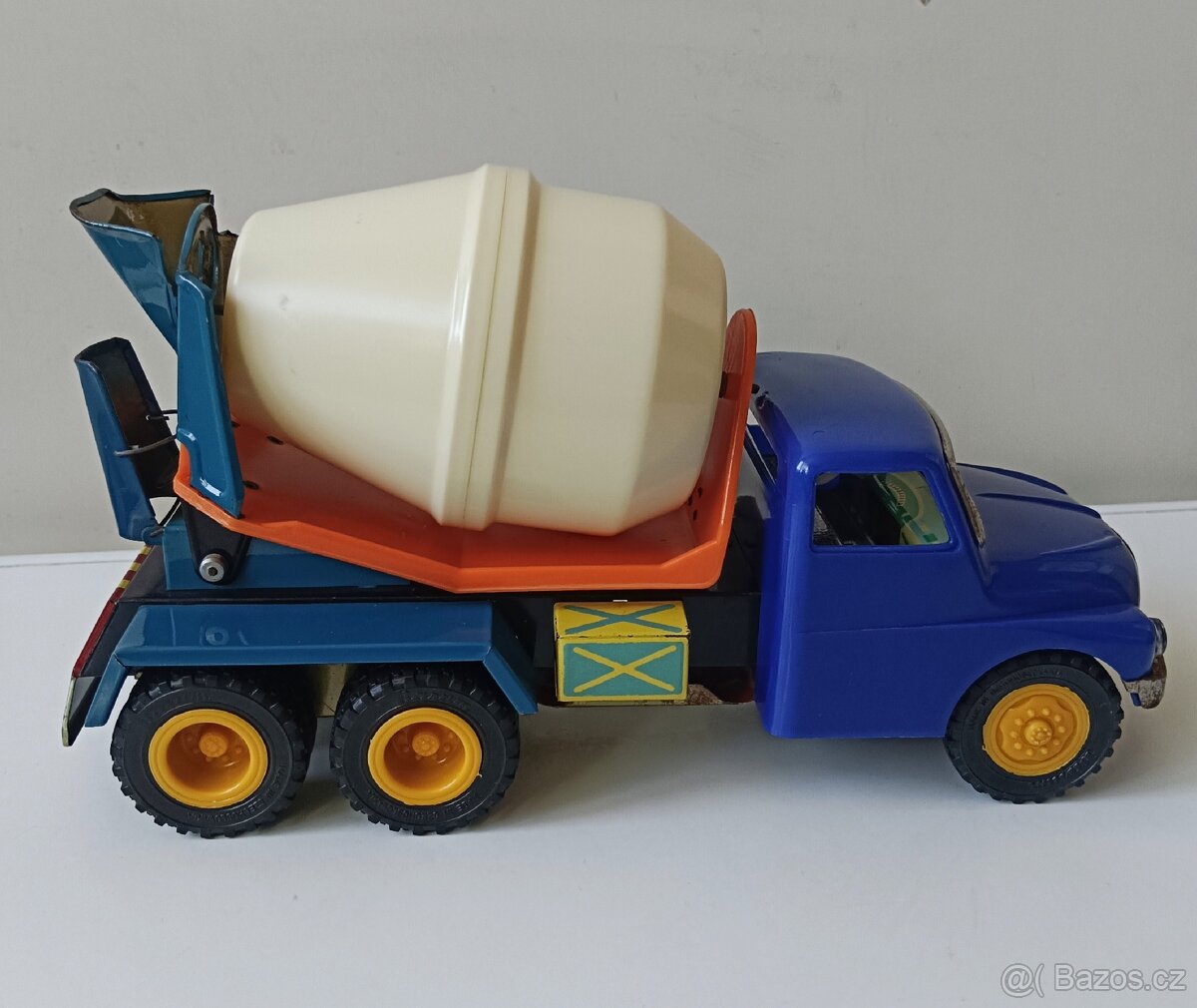 Tatra 138 míchačka KDN stará hračka Kaden - 3
