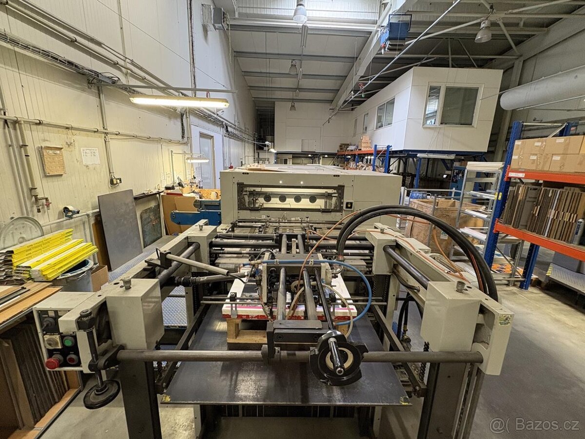 Vysekávací automat na papír SABRE SBL-1050SE - 3