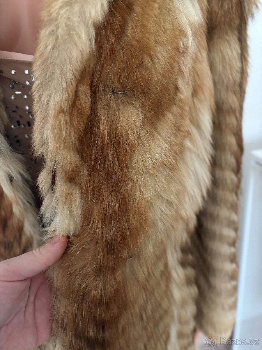 LUXUSNÍ PRAVÝ KOŽICH + ČEPICE - Set - 3