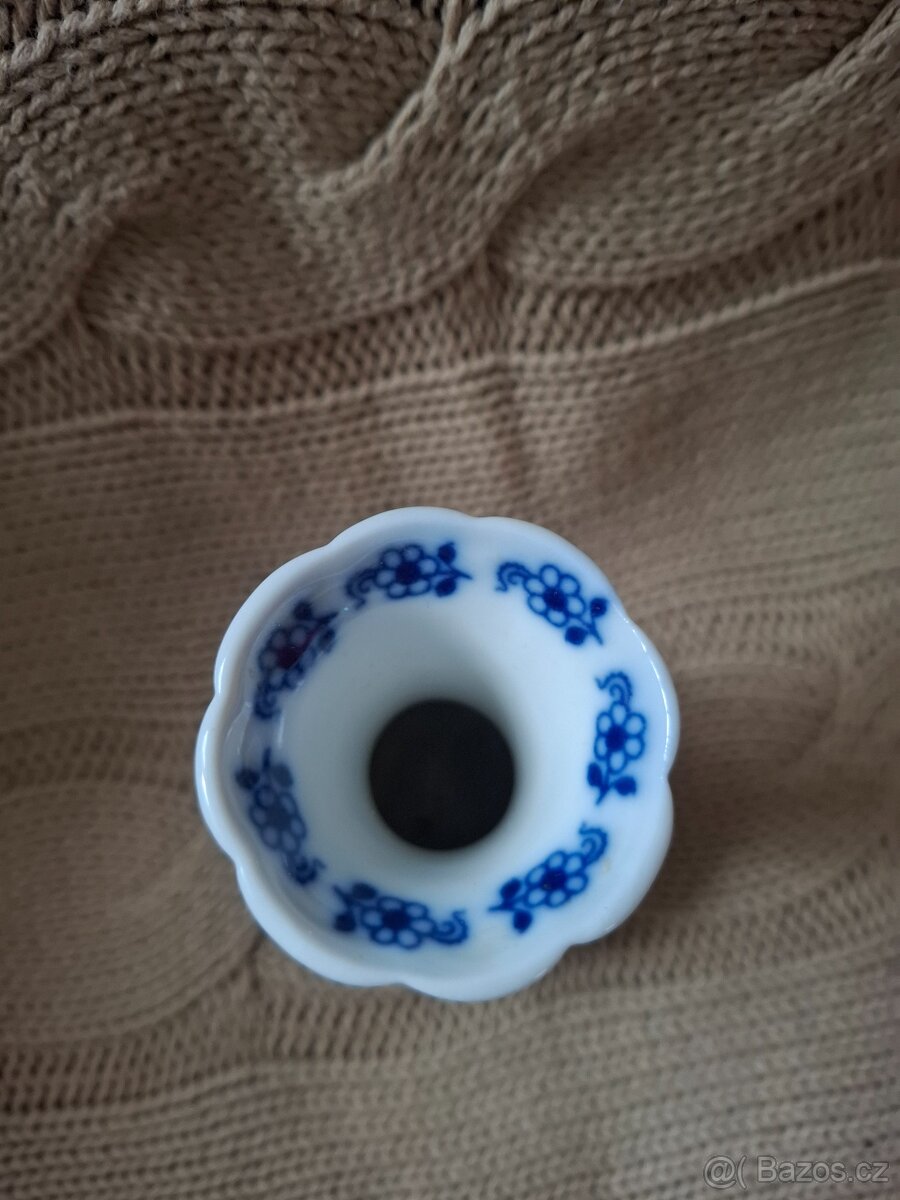 Vázička 8.5 cm, cibulák - 3