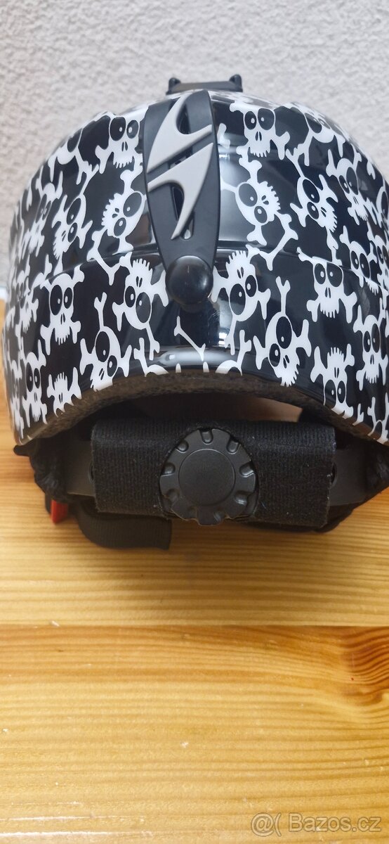 lyžařská helma - 3