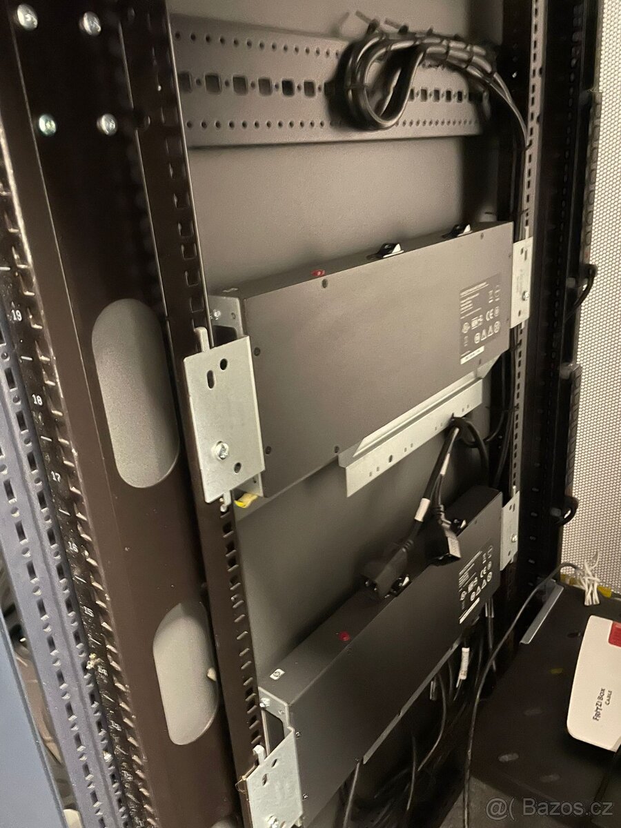 Rack skříň HP 42U 10642 G2 s PDU, plně vybavena - 3