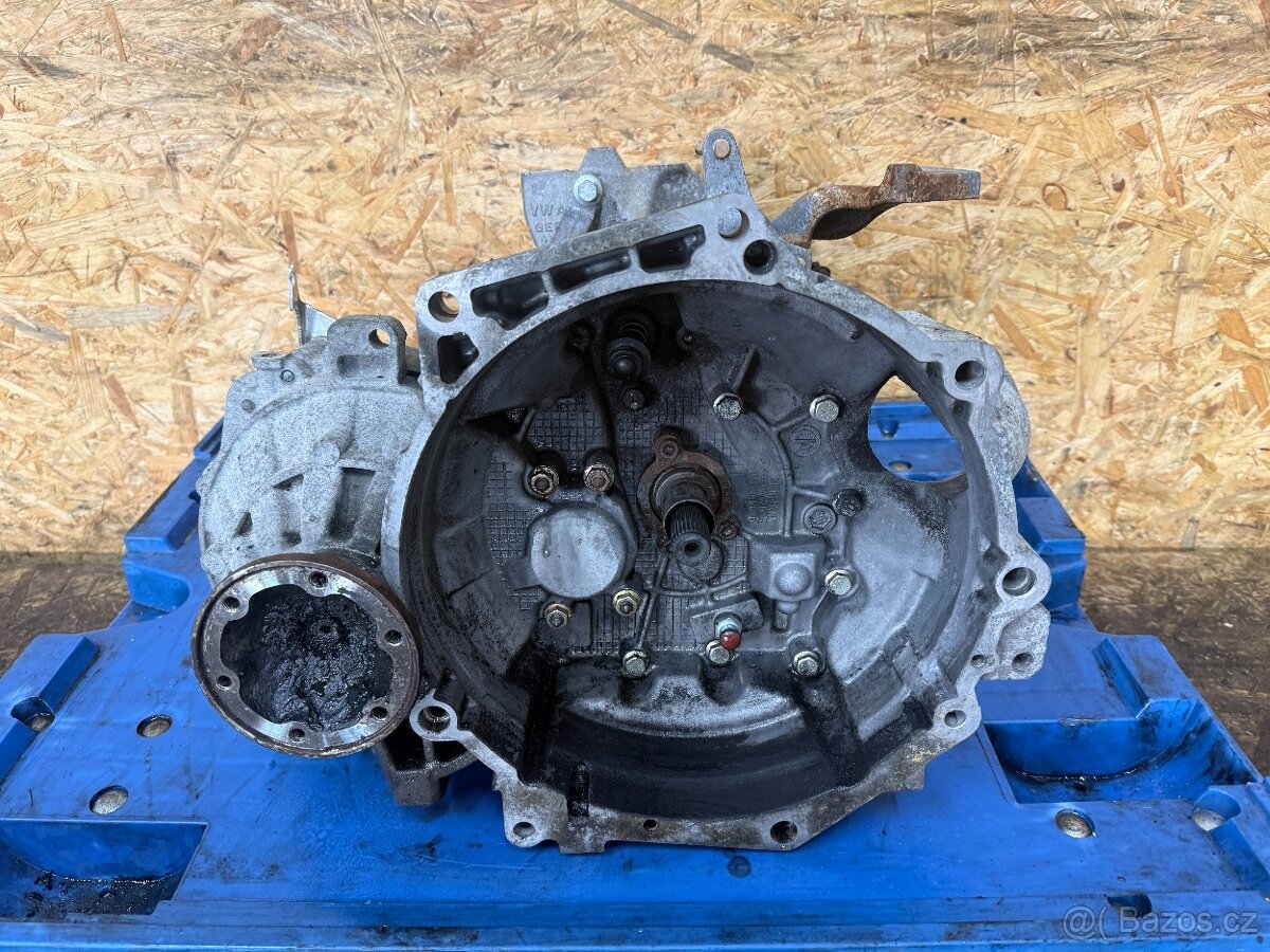 MANUÁLNÍ PŘEVODOVKA 2.0 FSI 110KW GQP - 3