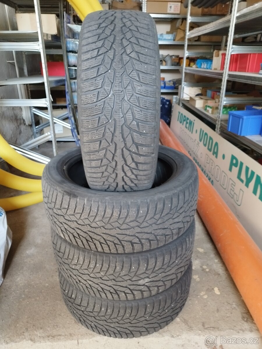 Prodám 4ks zimní pneumatiky NOKIAN 225/50 R18 99H XL - 3